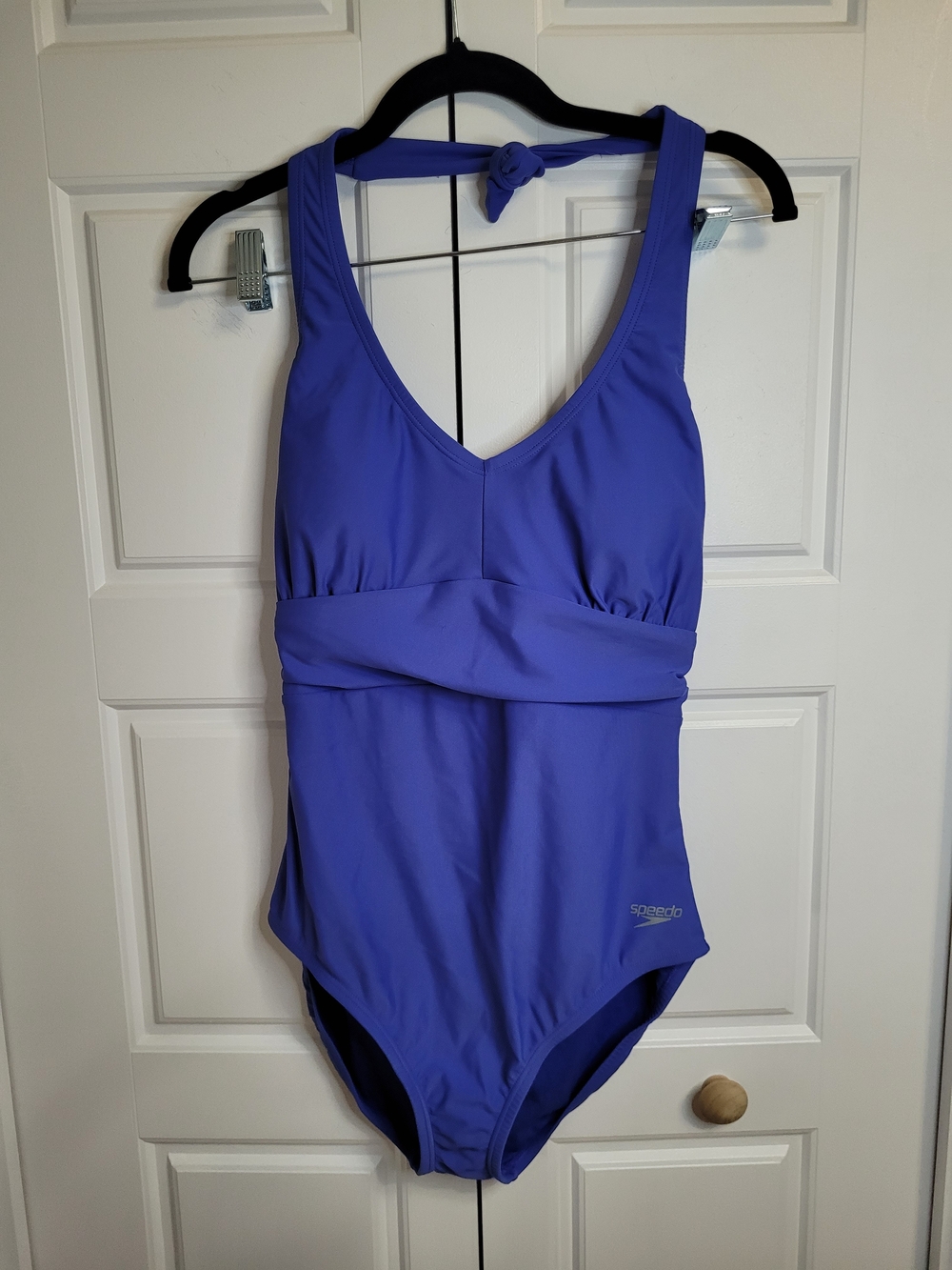 134 Speedo Women Blue Shirred Halter Neck One-Piece Size 10